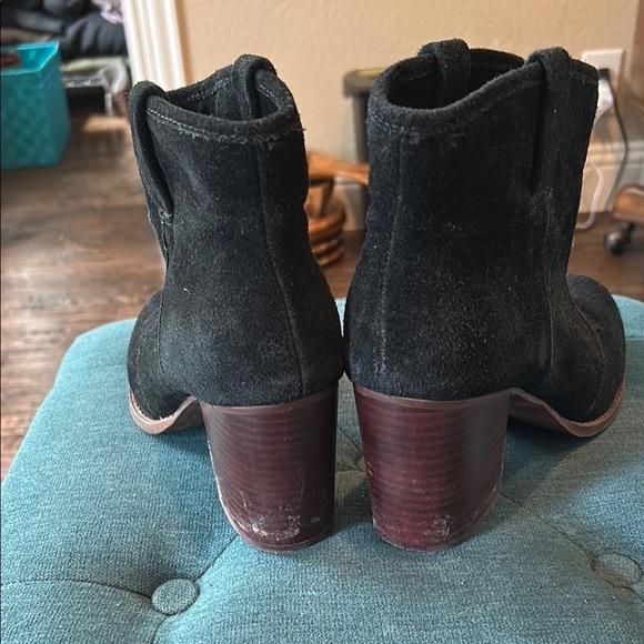 Splendid Elegant Black Suede Ankle Boots concert date night western boho - Picture 2 of 7